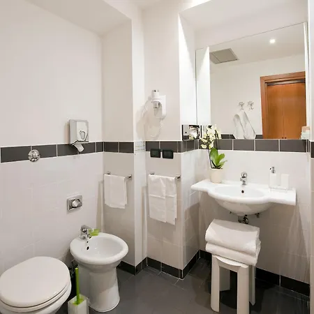 Western Ars Hotel Roma