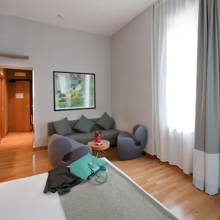 Otel Western Ars