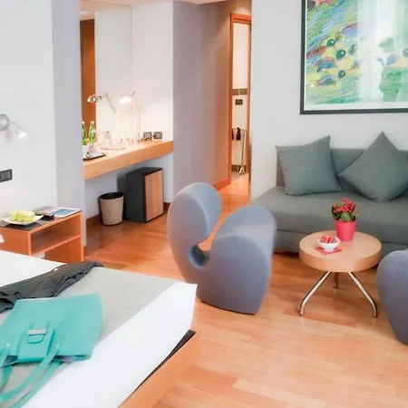 Western Ars Otel