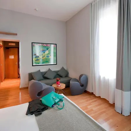 Otel Western Ars