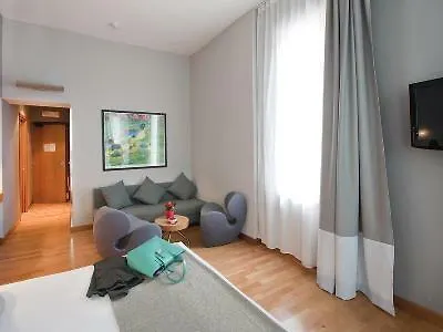 Western Ars Otel