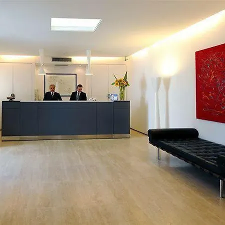 Western Ars Otel Roma